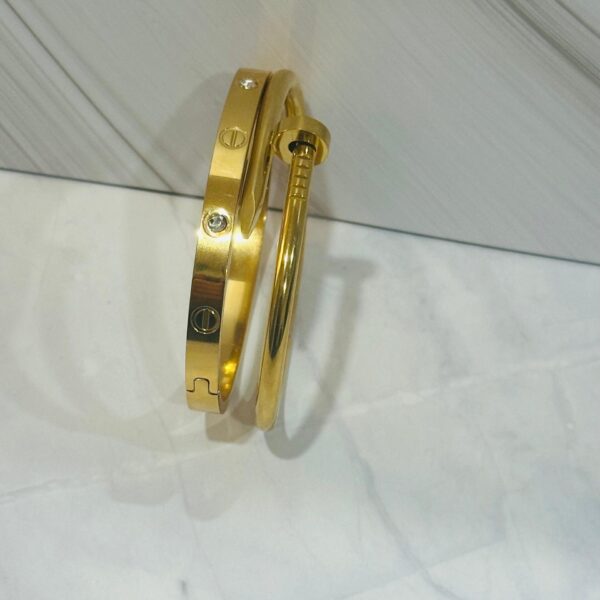 Nail and Cartier Combo