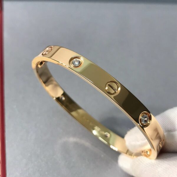 Cartier with Stones and box papers